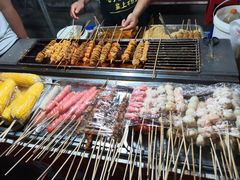 -小魏哥果仁烤面筋