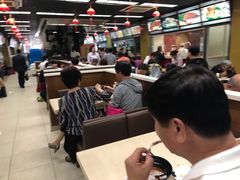 大堂-王家沙点心店(南京西路总店)