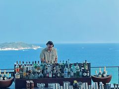 -瑰丽酒店·海吧·天际下午茶·现场DJ·天台酒吧