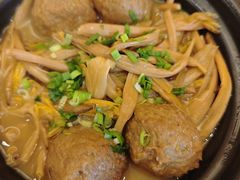 黄瓜菜手打牛肉圆-湖影中餐厅·南京金茂威斯汀大酒店