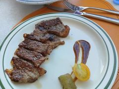 -圣彼得堡观江俄餐厅(中央大街黑金冠店)