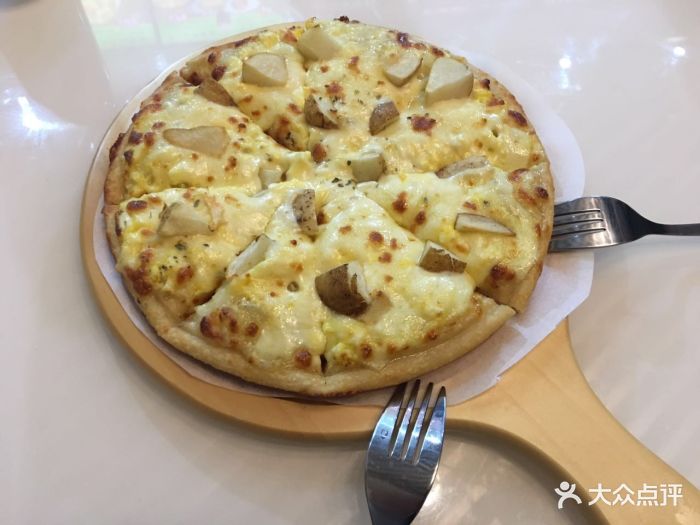 英国rajas阿尔杰斯披萨店(西安高新店)芝香薯角披萨图片