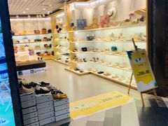-百联临沂购物中心(临沂路店)