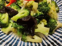 -越光米贩精致料理餐厅(金鹰店)