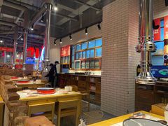 大堂-么肆烤肉·中式自助·烤肉大排档(街道口季佳PAI店)