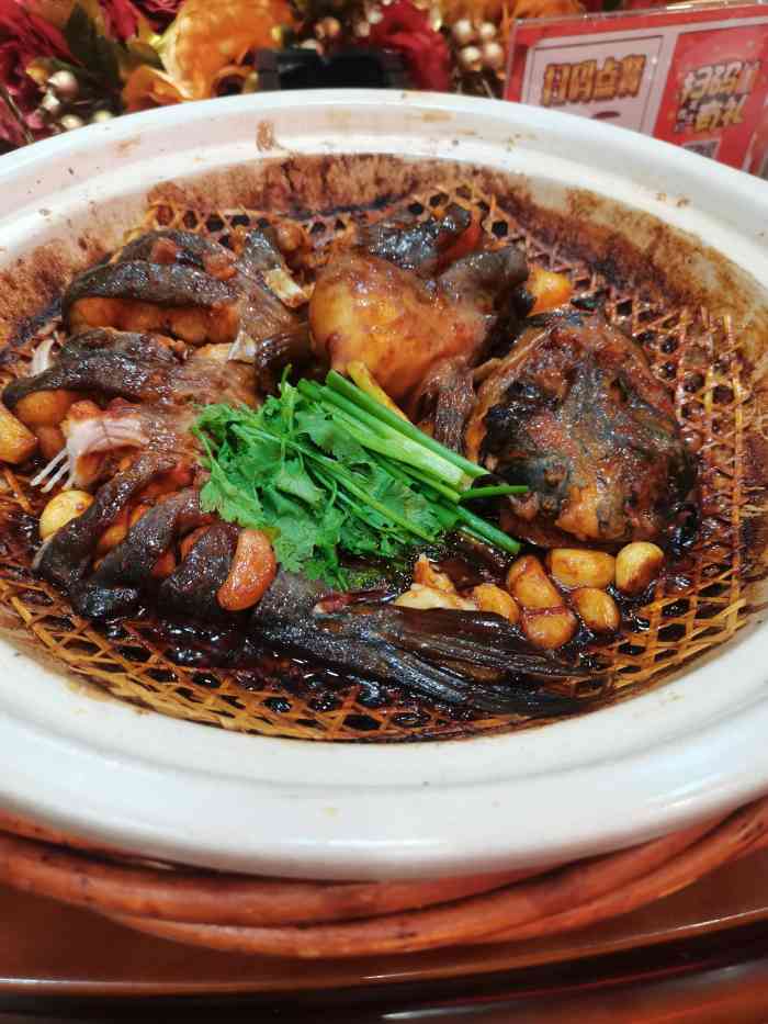 京南家宴-"烤鸭里吃出来一只小飞虫喊了领班过来,领."-大众点评移动版