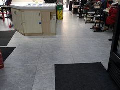 -俭让佬妈现卤串串(温江总店)