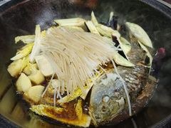 -边江铁锅炖鱼(振八街店)