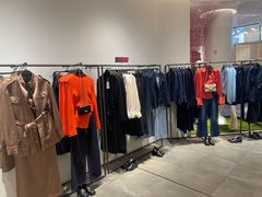 -URBAN REVIVO(西安Momopark店)
