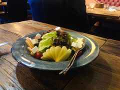 -SISTERS BAR RESTAURANT川意酒馆(嘉善老市H楼店)