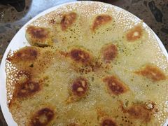 -周家大连水饺(美专校街店)