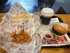 -The Habit Burger Grill 哈比特汉堡(爱琴海店)