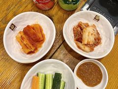 -喇喇排骨火锅·传统韩式脊骨汤(望京西园总店)