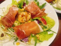 -mordew加州日记西餐&小酒馆(新天地店)