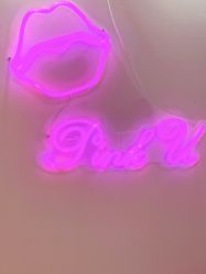 -Pink You美甲洗眉纹绣定制中心