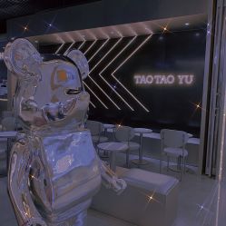 -桃桃屿·潮牌酷银(世纪荟店)