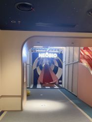 -奈尔宝家庭中心·亲子餐厅(北京东坝万达店)