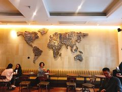 大堂-星巴克臻选(广州沙面店)