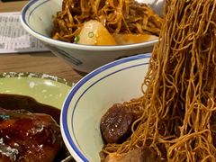 捞幼面-亞婆井·劲抽面食(铂顿城店)