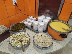 -闫家驴肉老店(华电一校店)