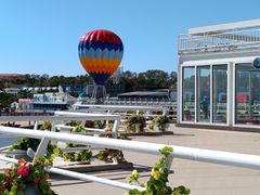 -北戴河碧螺塔海上酒吧公园