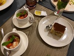 -YUE·6·西式融合餐厅(外滩六号店)