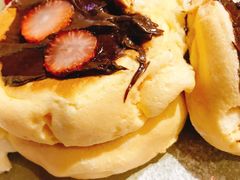 草莓巧克力苏芙里-MIKAKU(万达广场上海宝山店)