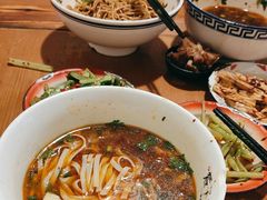 -矮子粉店1985·长沙米粉(湘春路店)