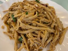 -瑞丰园庭院餐厅·白族传统家常菜