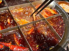 -周小明火锅(黑金冠社区店)