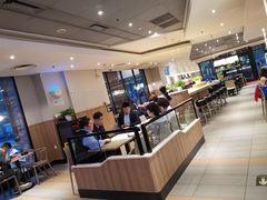 自助取餐区-肯德基(亦庄上海沙龙店)
