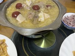 -东北菜冰城一家人