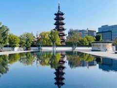 -龙华寺
