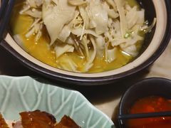 -佬麻雀·新湘菜(珠海金发购物中心店)
