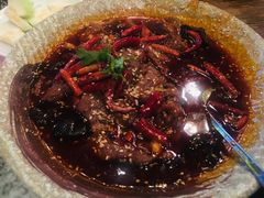 水煮嫩牛肉-胡桃里音乐酒馆(白云五号T5 MALL店)
