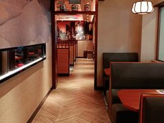 卡座-仓桥家·焗寿司·锅物(光谷步行街店)