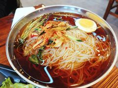 -韩风烤牛肉冷面店
