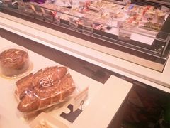 -巴黎贝甜(宜山路店)