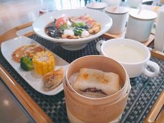-南京夜泊秦淮君亭酒店·金陵书画院