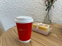 草莓拿铁-Cafe on warm(丹霞店)