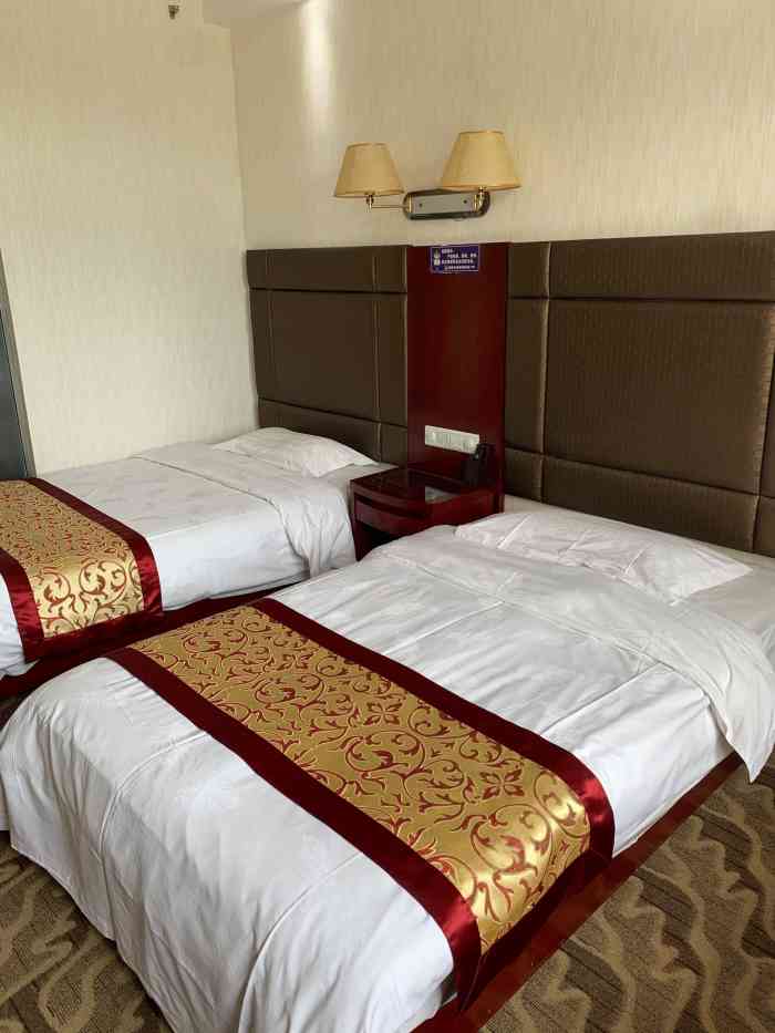 西安东大秦龙温泉酒店-"服务很好,项目也很好玩,还有各种温度的温.