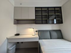 -龙发世家(广洋华景苑店)