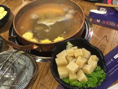 -牛村来人潮汕牛肉火锅(西单店)