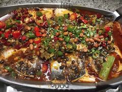 -里岛烤鱼(东港凯虹广场店)