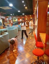 -小脚丫专业儿童摄影店