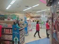 -孩子王童乐园(武汉永旺店)