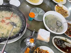 -四川小胡子海鲜(丁村万人海鲜广场店)