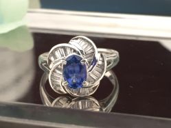 -威德钻石-克拉钻大本营(南京东路店)