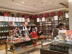 -VENCHI 闻绮(北京国贸商城店)