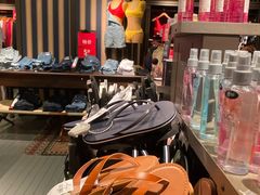 -Hollister Co(杭州万象城店)